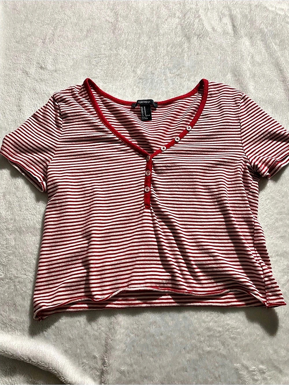 Forever 21 Striped Short Sleeve Top in Red & White Size Medium